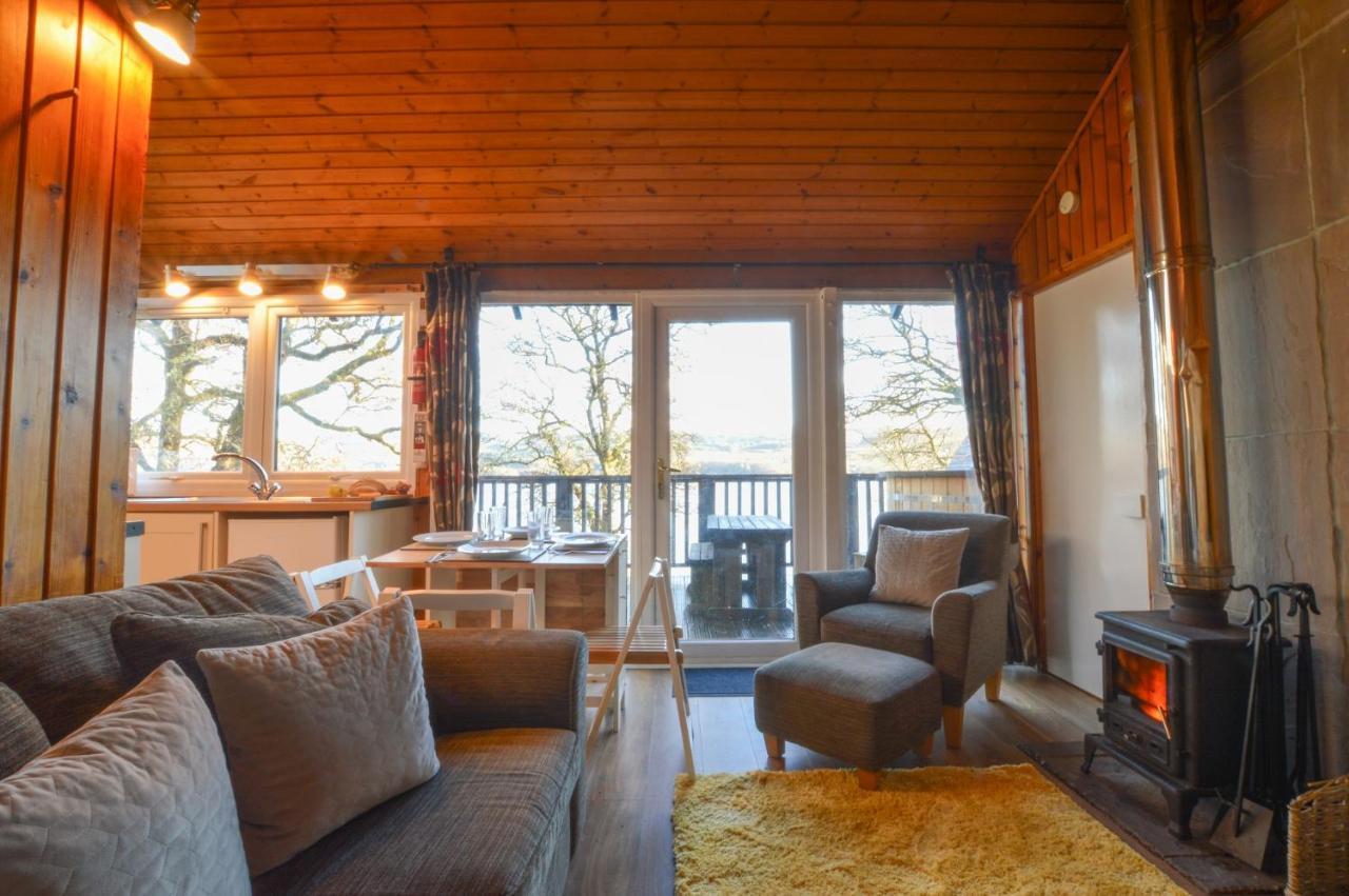 Loch Aweside Forest Cabins Dalavich ภายนอก รูปภาพ