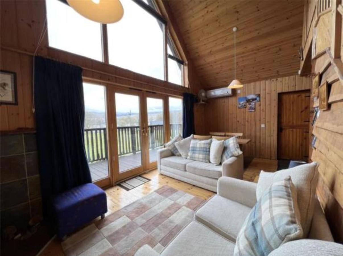 Loch Aweside Forest Cabins Dalavich ภายนอก รูปภาพ