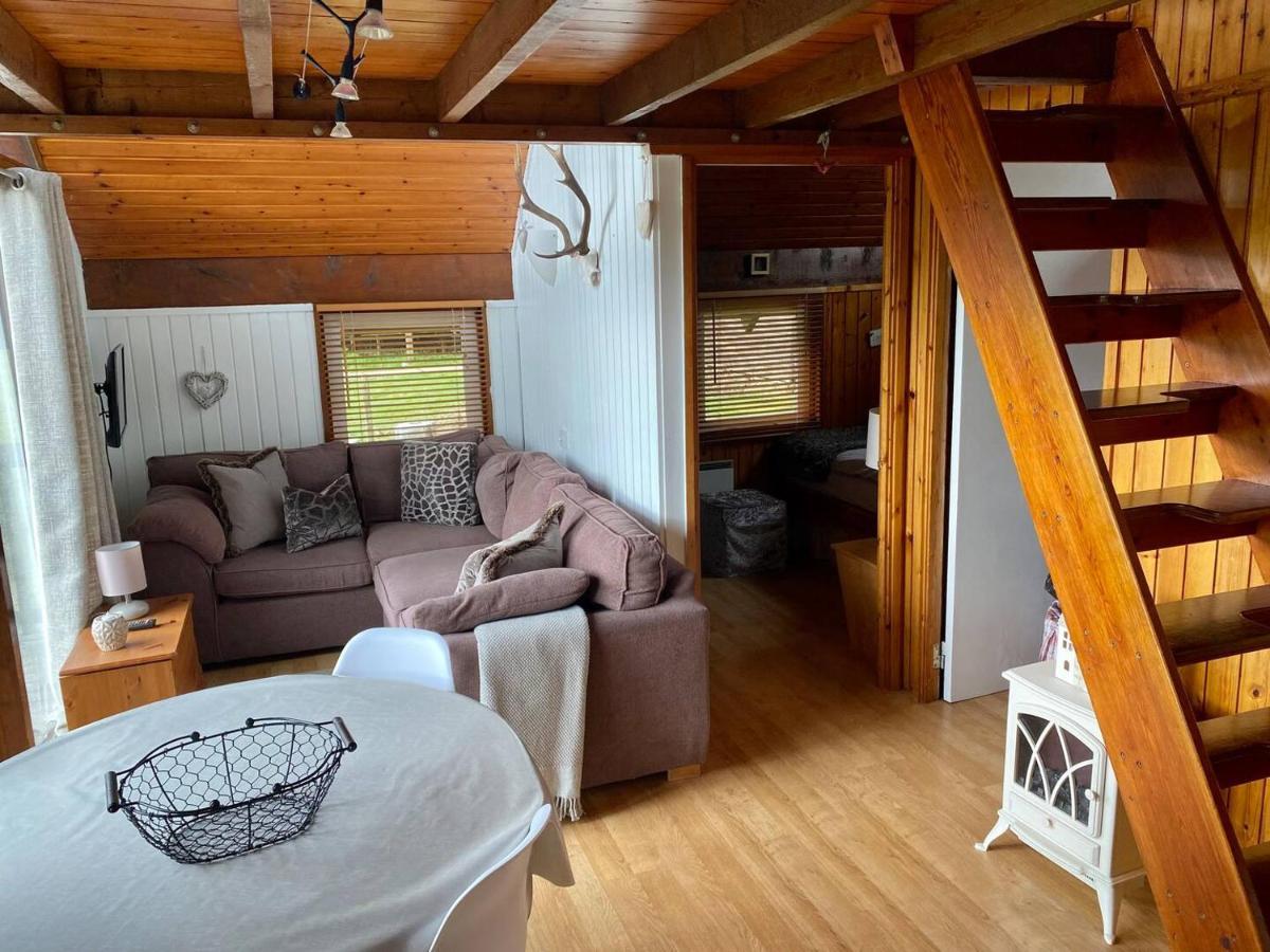Loch Aweside Forest Cabins Dalavich ภายนอก รูปภาพ