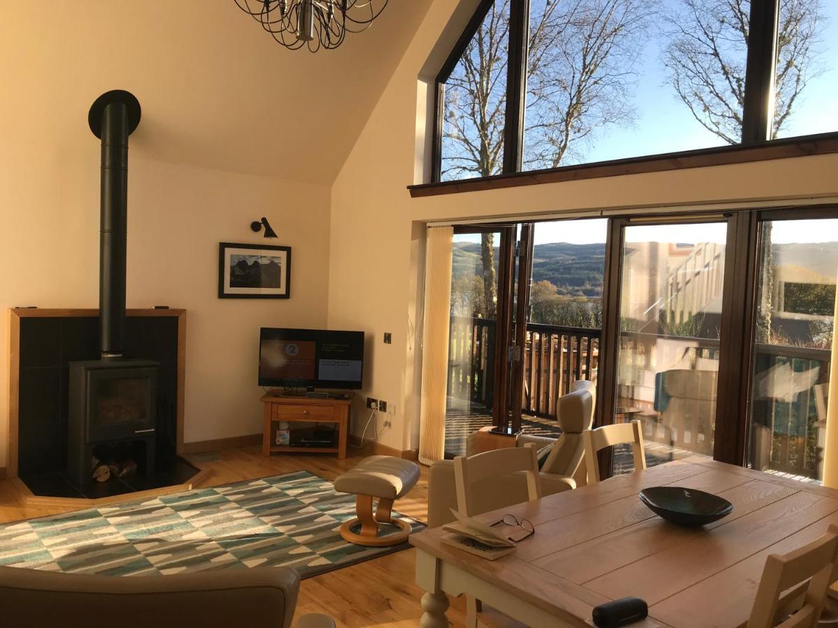 Loch Aweside Forest Cabins Dalavich ภายนอก รูปภาพ