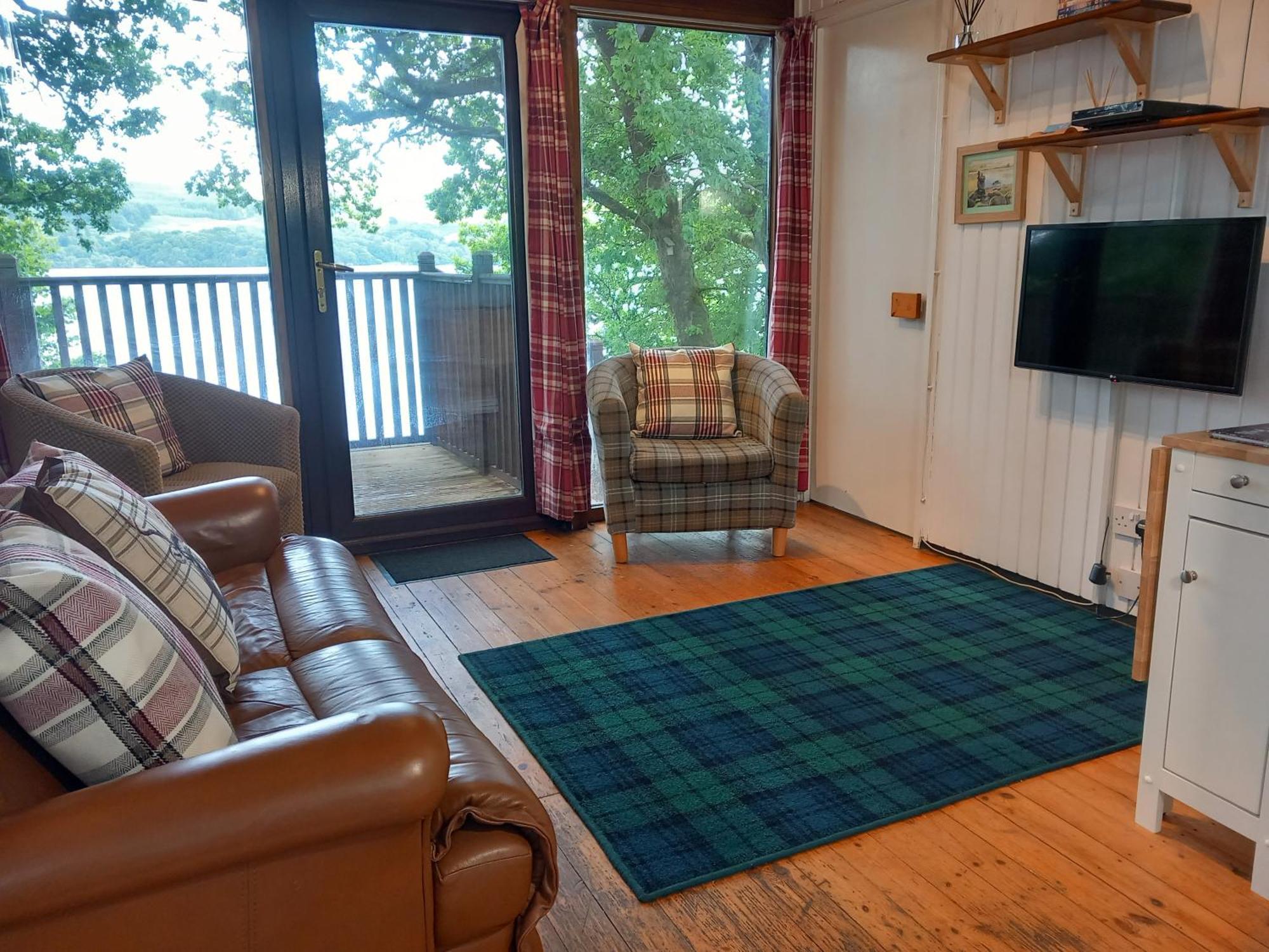 Loch Aweside Forest Cabins Dalavich ภายนอก รูปภาพ