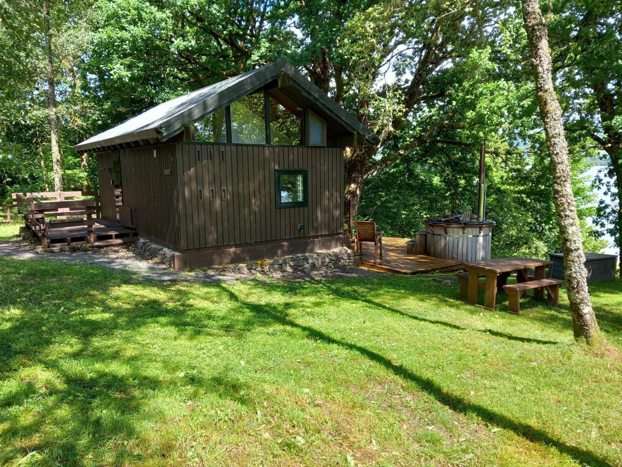 Loch Aweside Forest Cabins Dalavich ภายนอก รูปภาพ