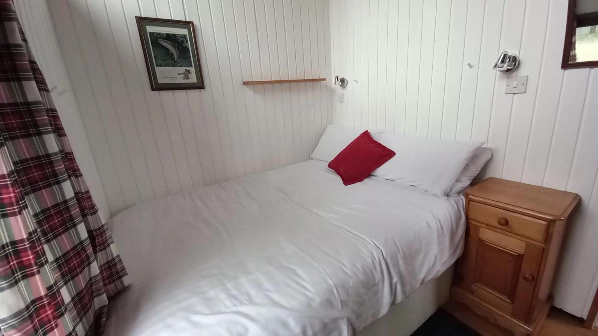 Loch Aweside Forest Cabins Dalavich ห้อง รูปภาพ
