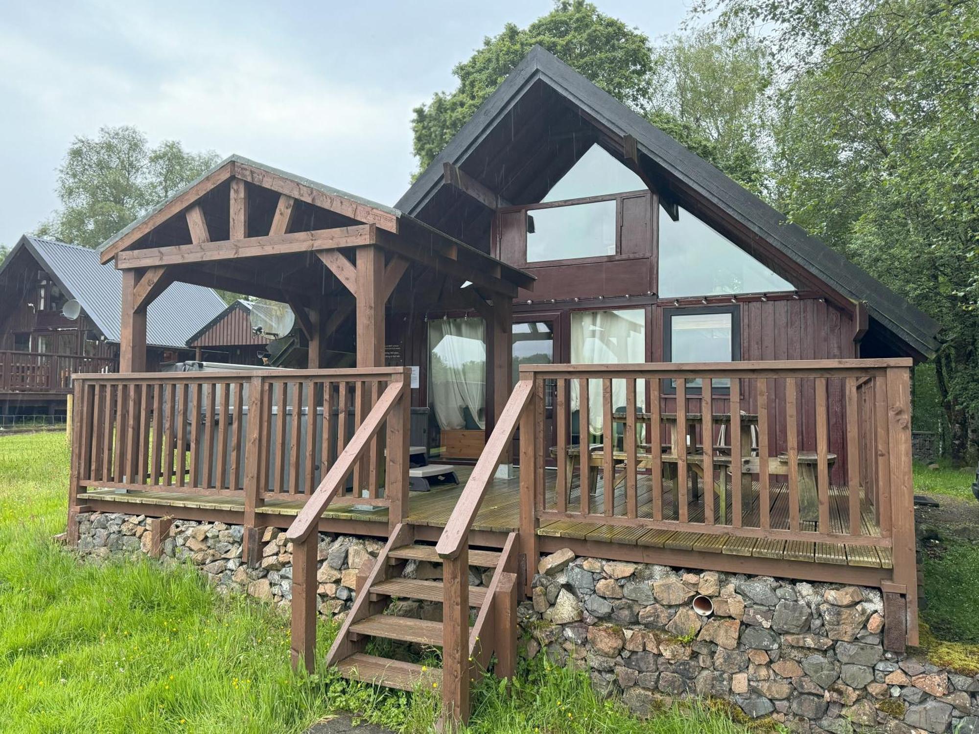 Loch Aweside Forest Cabins Dalavich ภายนอก รูปภาพ
