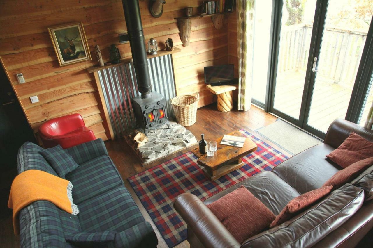 Loch Aweside Forest Cabins Dalavich ภายนอก รูปภาพ
